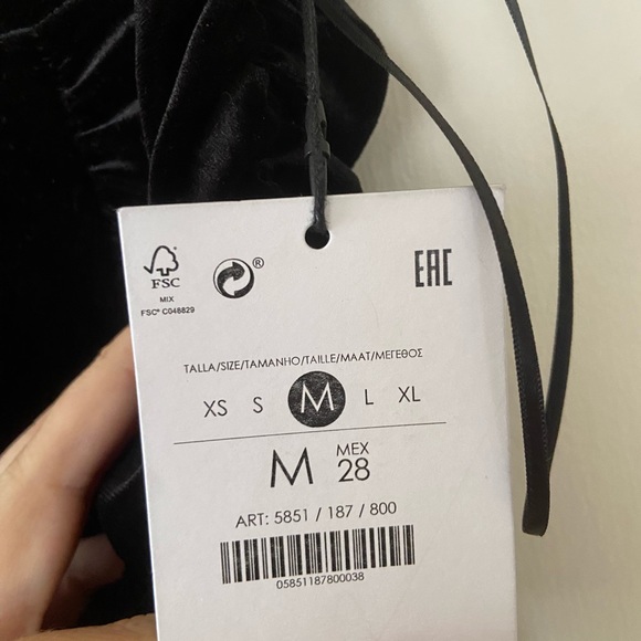 Berksha velvet mini cocktail dress with mesh back size Medium NWT - Picture 5 of 5